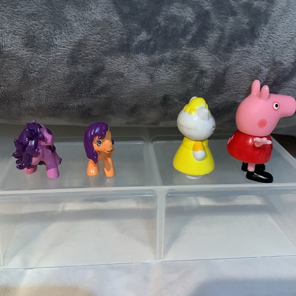 Collectable / Toy bundle - Picture 2 of 5